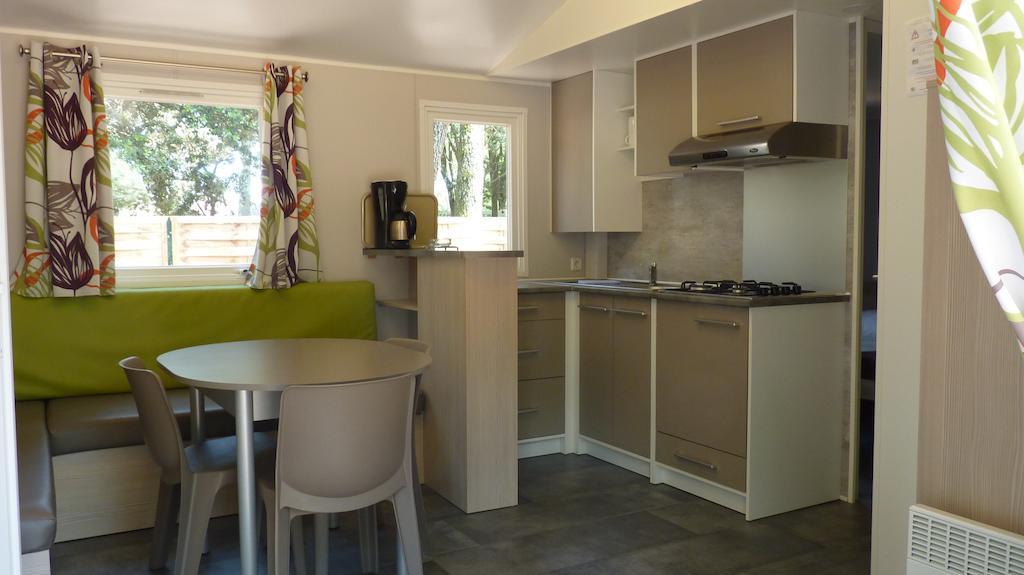 Camping La Sousta**** Ремулен Номер фото